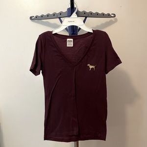 PINK Victorias Secret V-neck Tee in maroon